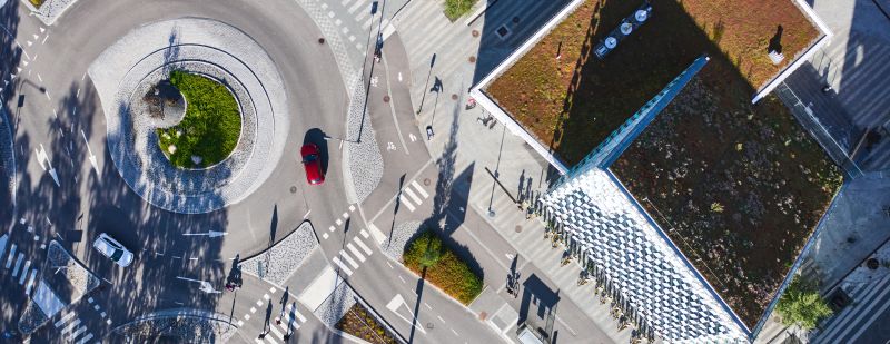 Luftbildaufnahme von Verkehrskreisel in Finnland © Lev Karavanov - stock.adobe.com