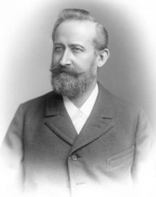 portrait of Carl Hausknecht